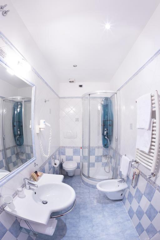 3rd floor 69 manin street Hotel Rome Buitenkant foto