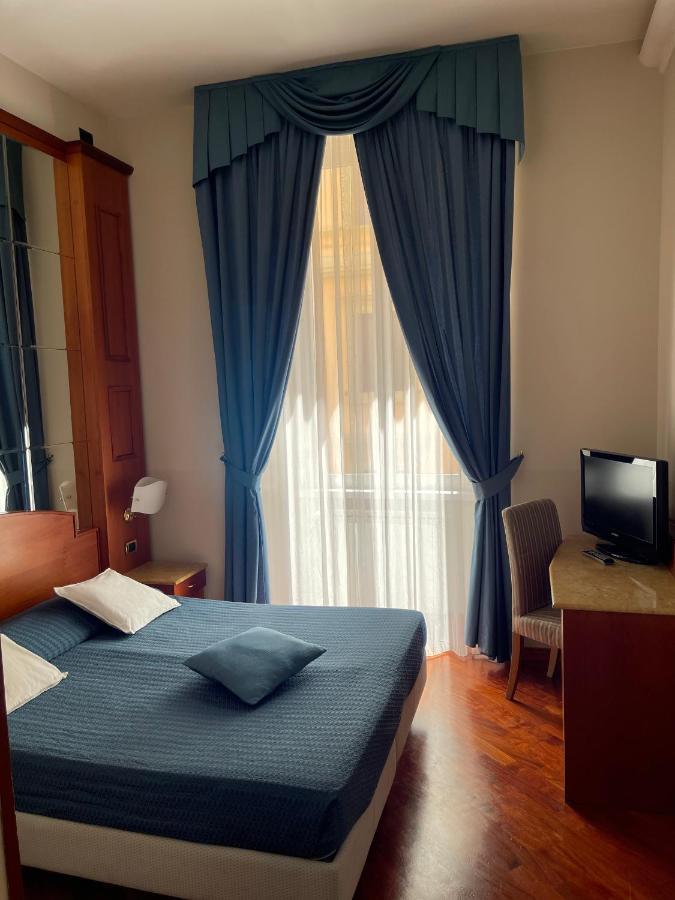 3rd floor 69 manin street Hotel Rome Buitenkant foto