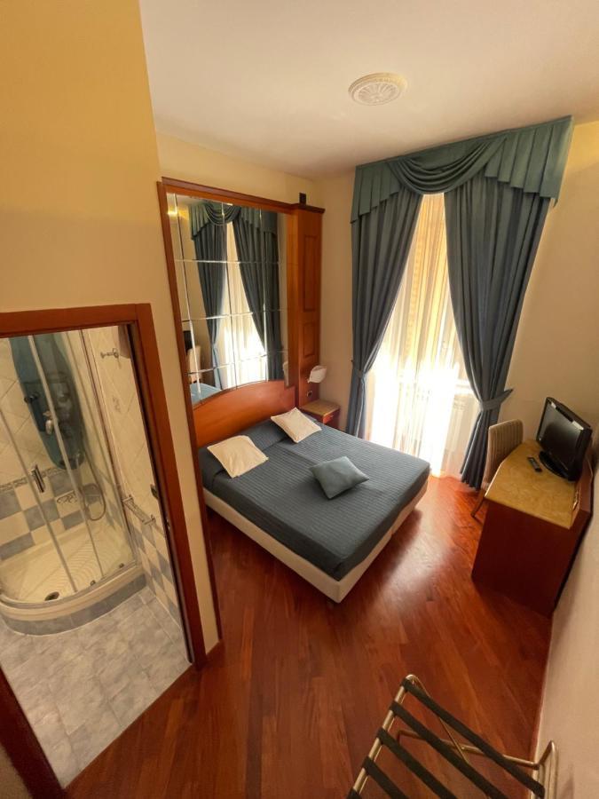 3rd floor 69 manin street Hotel Rome Buitenkant foto