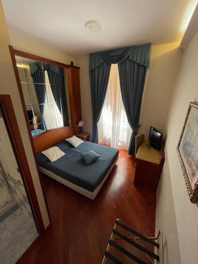 3rd floor 69 manin street Hotel Rome Buitenkant foto