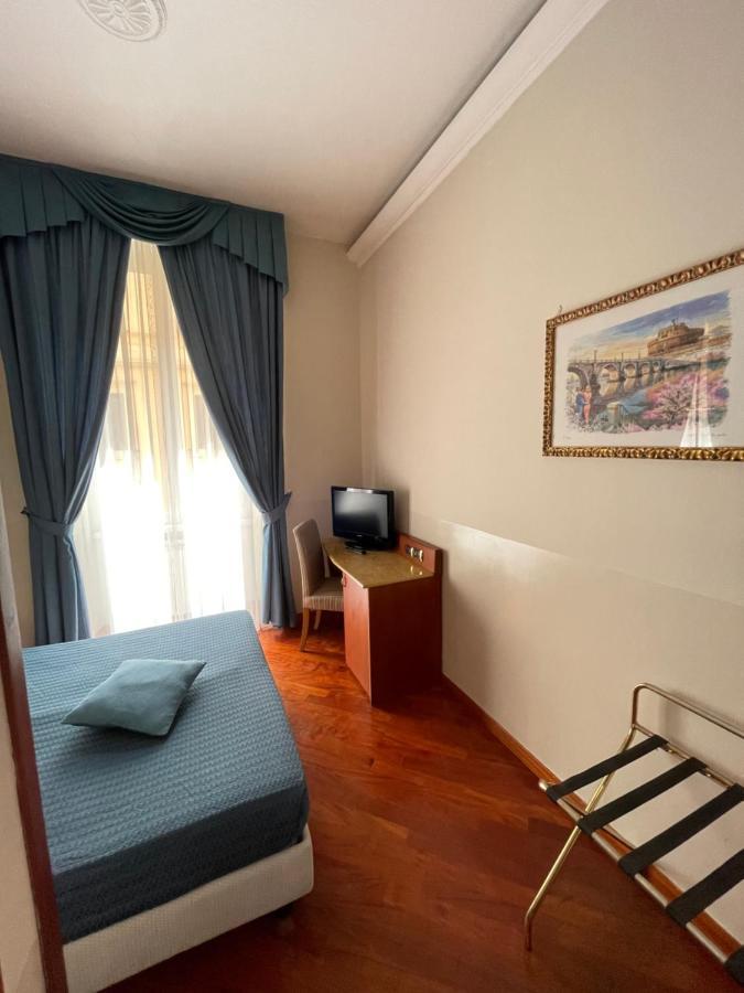 3rd floor 69 manin street Hotel Rome Buitenkant foto