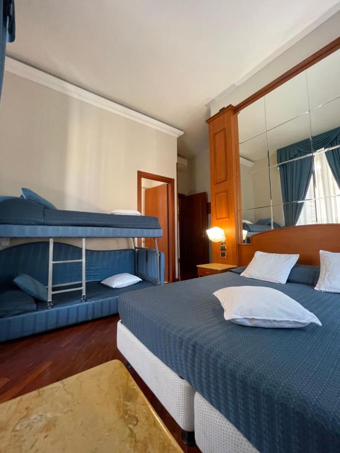 3rd floor 69 manin street Hotel Rome Buitenkant foto