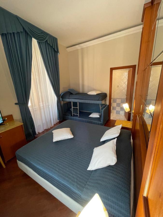 3rd floor 69 manin street Hotel Rome Buitenkant foto