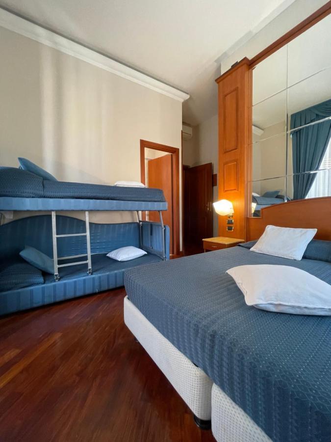 3rd floor 69 manin street Hotel Rome Buitenkant foto
