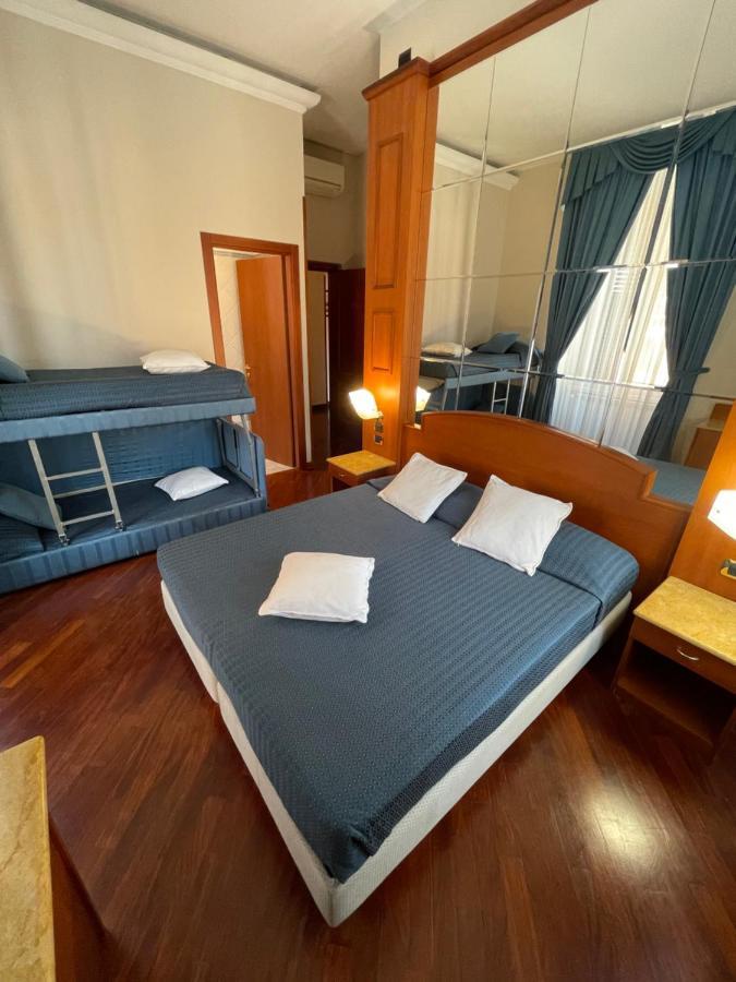 3rd floor 69 manin street Hotel Rome Buitenkant foto
