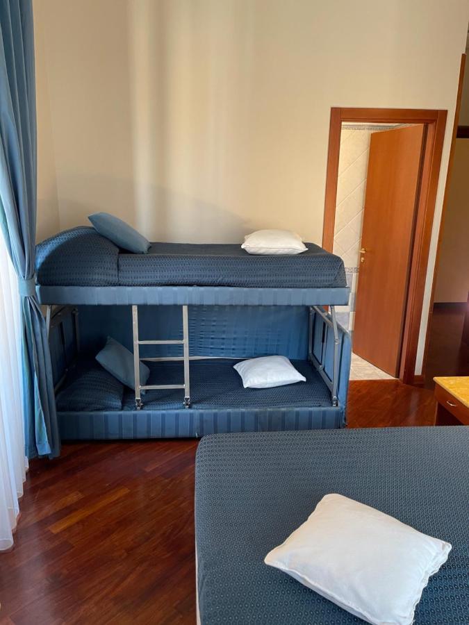 3rd floor 69 manin street Hotel Rome Buitenkant foto